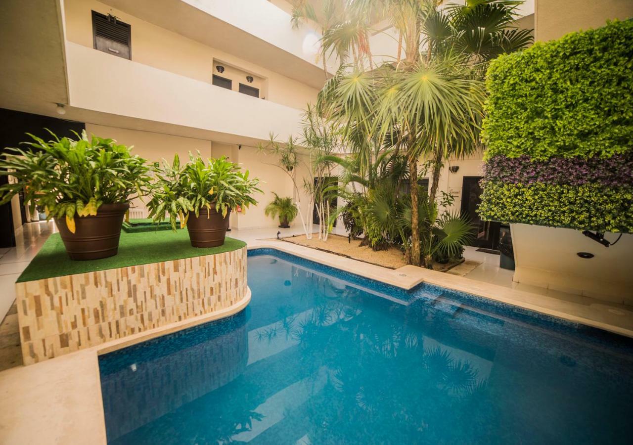 צ'טומאל Hotel Marlon מראה חיצוני תמונה