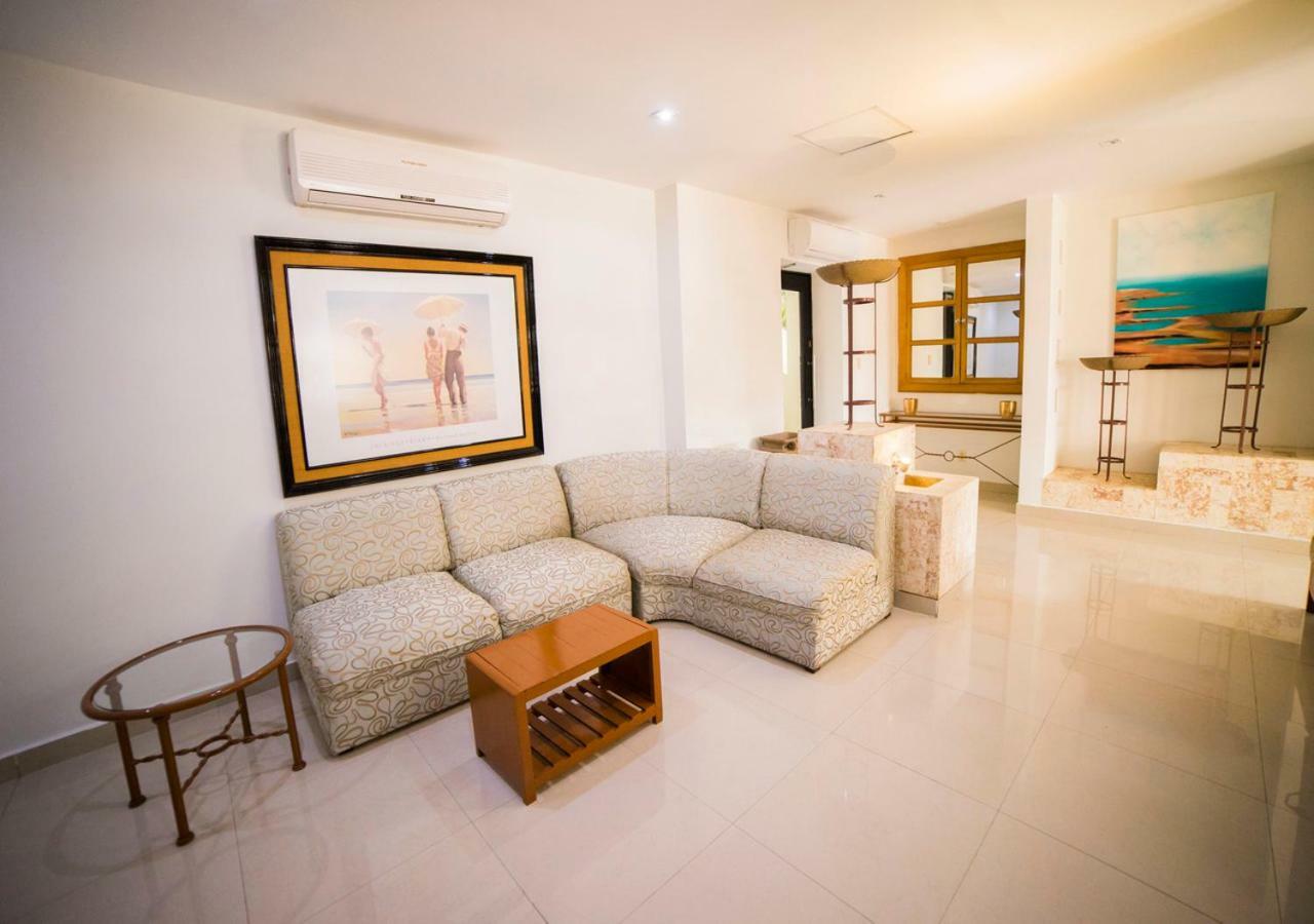 צ'טומאל Hotel Marlon מראה חיצוני תמונה
